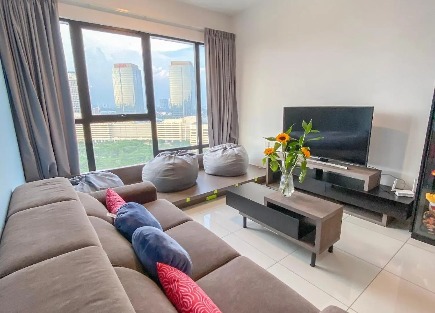 Midvalley Mosaic Funhouse 2Br 8Pax Johor Bahru Apartment